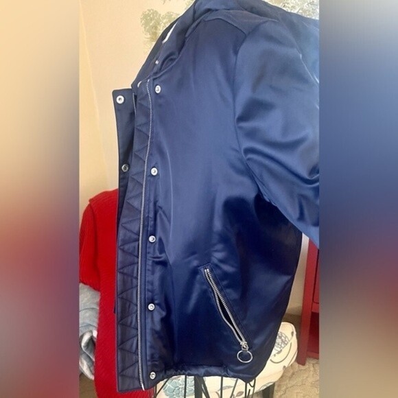 Express Bomber Jacket Size Small with Super Soft Interior - Picture 6 of 7